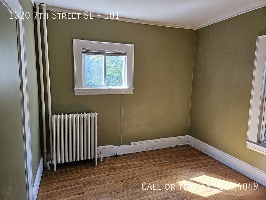 1st image of 1320 7th St SE #101