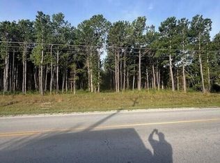1020 Harkers Island Rd, Beaufort, NC 28516