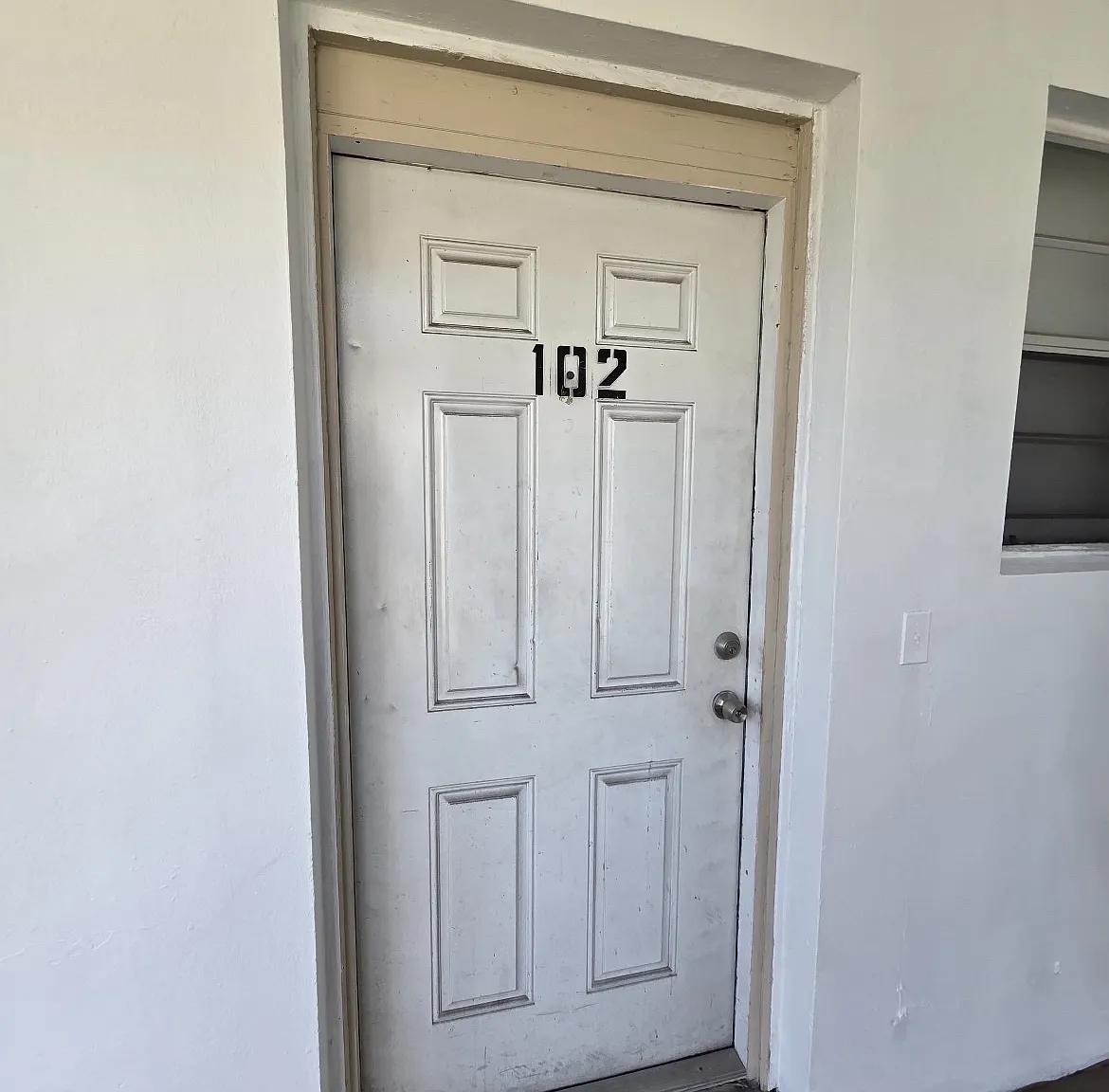 1 bed, 700 sqft, $900 — Photo 1
