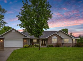 295 86th St NW, Cushing, MN 56367