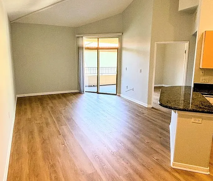 1501 Front St #629 — Photo 3