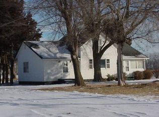 3810 E Seedling Mile Rd, Grand Island, NE 68801