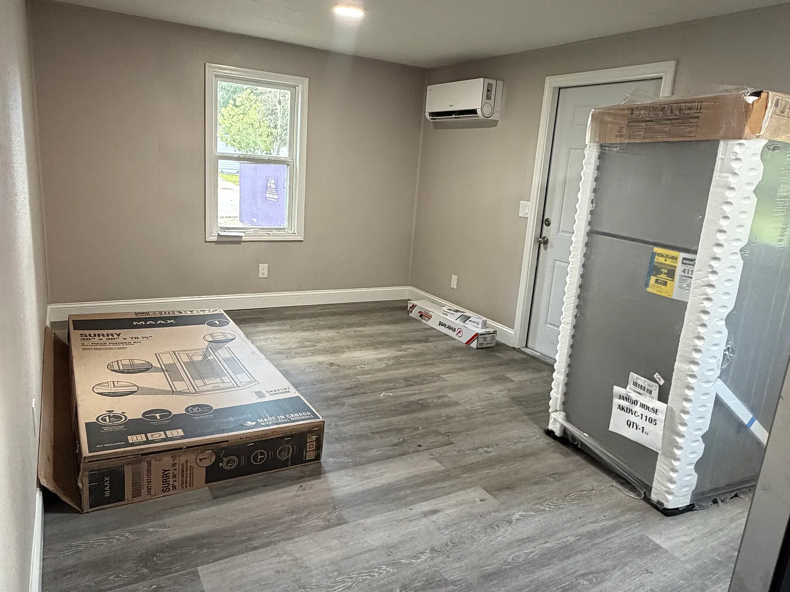 2 bed, $1,300 — Photo 4