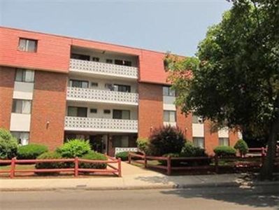 131 Pierce St APT 404, Malden, MA, 02148