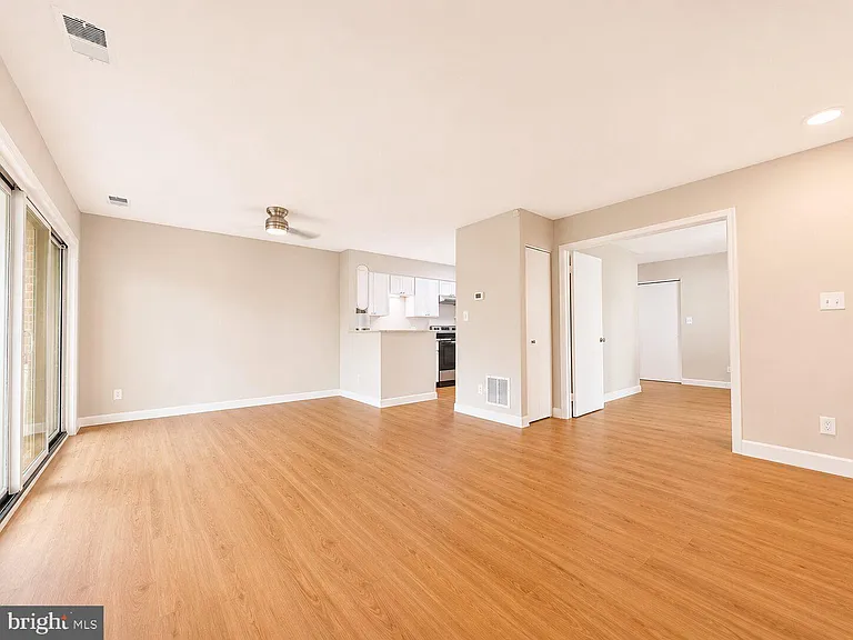11150 Beaver Trail Ct — Photo 13