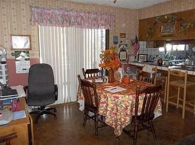 4th image of 17298 Camden Dr