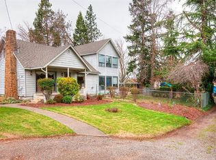 2995 E McAndrews Rd, Medford, OR 97504