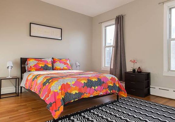 2nd image of 3082 33rd St APT 3R