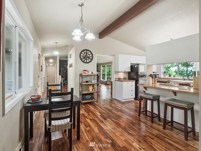 6921 5th Ct SE — Photo 14