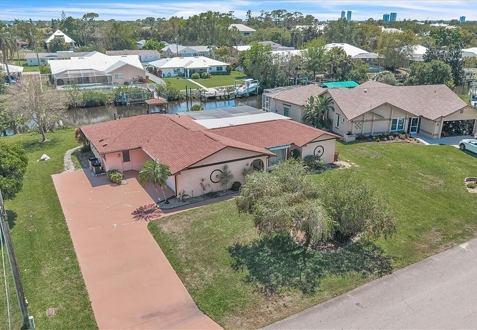 1st image of 6070 Anchorline Ct
