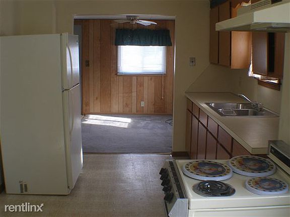 Alternate Kitchen View