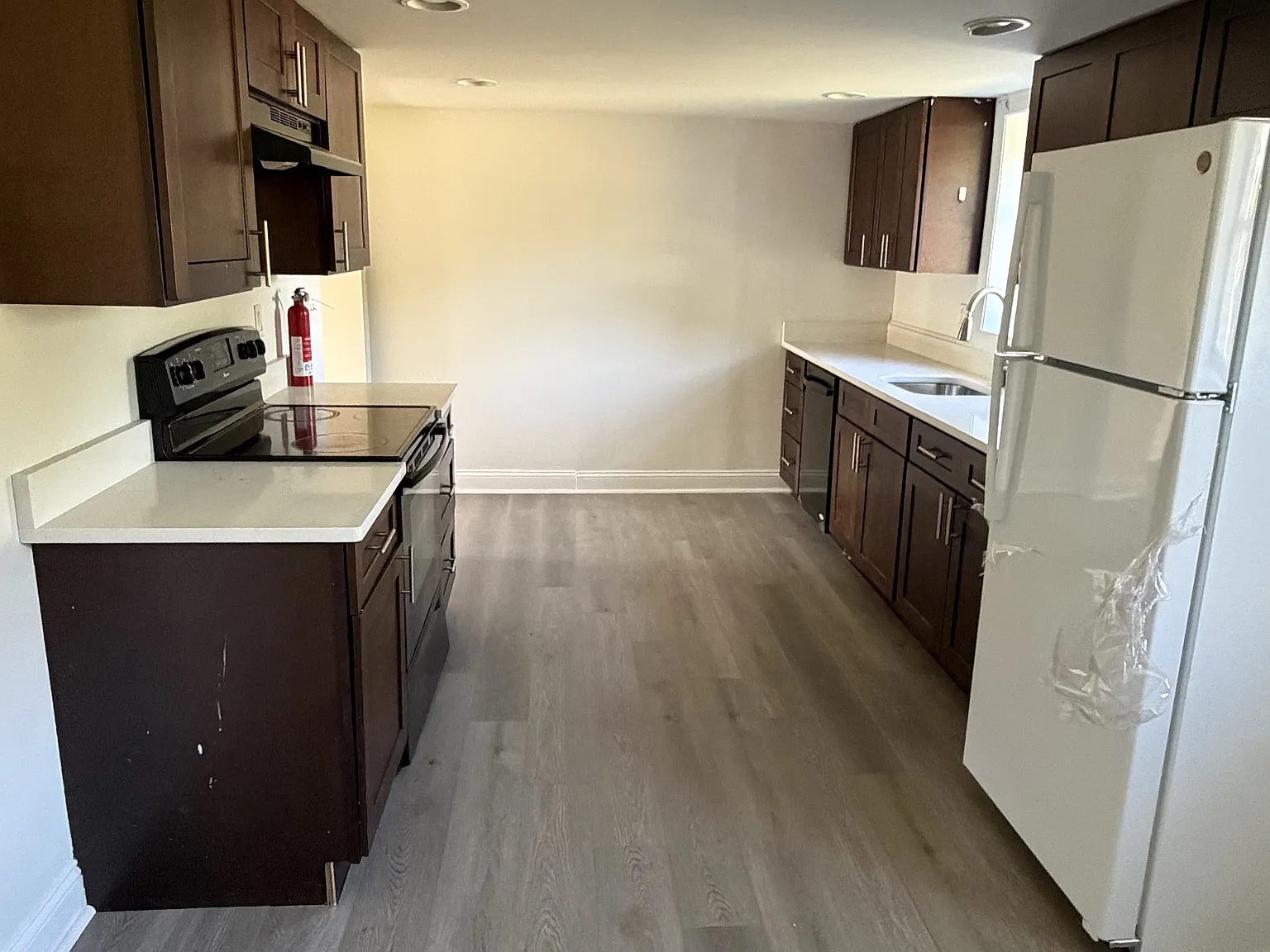 701 North Keim Street - 3 — Photo 4