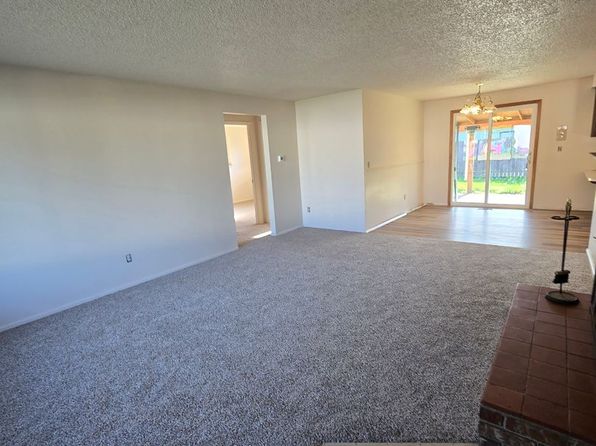 DYF-404-KA, 404 Kay Ave APT A, Brownsville, OR 97327