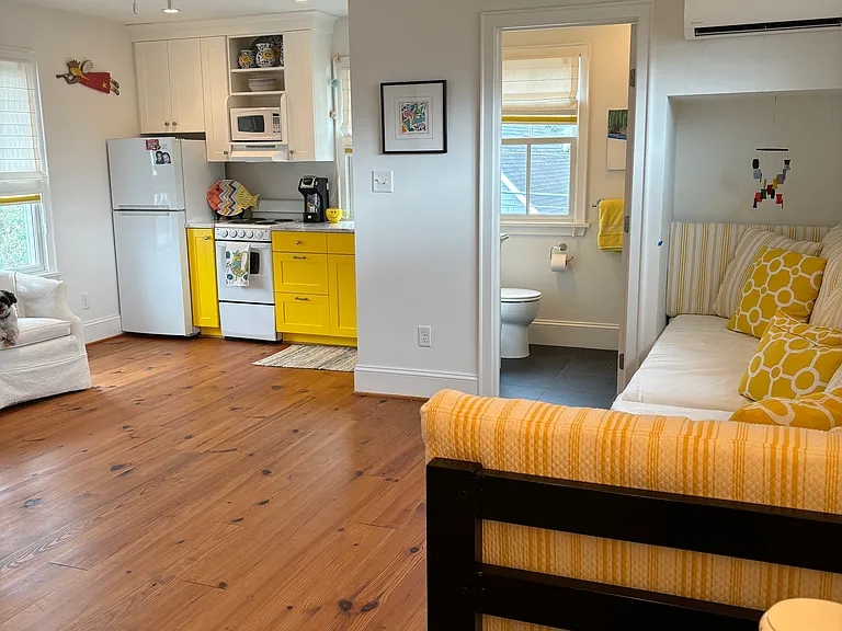 Loft playroom/bedroom
