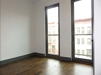 Rented by Rennit Inc.