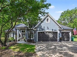 13810 Grove Ave, Bonner Springs, KS 66012