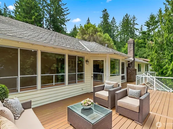 17002 SE 43rd Street, Bellevue, WA 98006