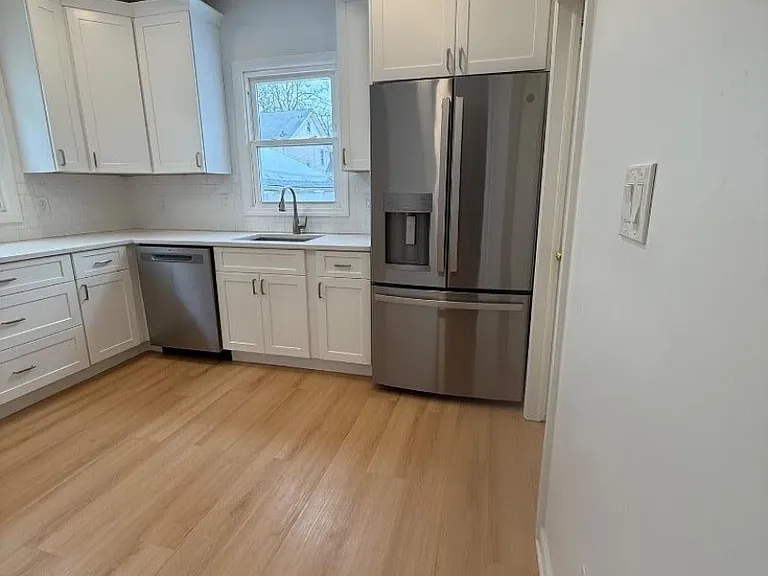 35 Mountainview St — Photo 13