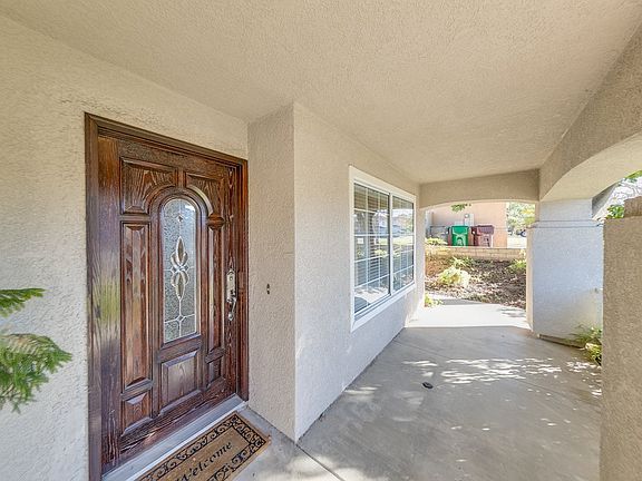 3rd image of 21358 Shakespeare Ct