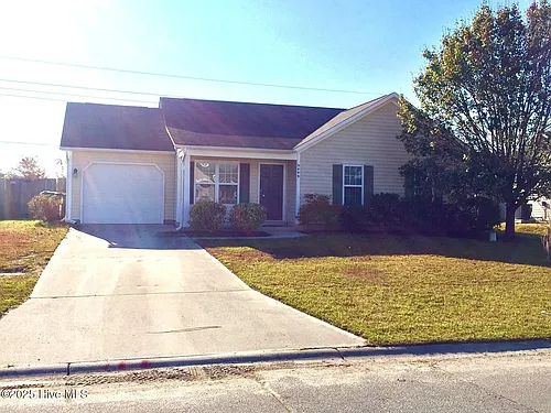 9499 Huckabee Dr NE Photo 1