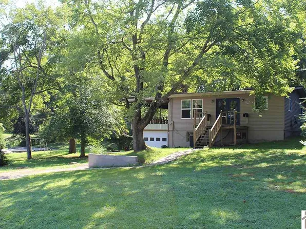 11827 State Route 94 E, Murray, KY 42071