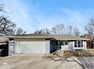 2141 Province Ln, Dallas, TX 75228