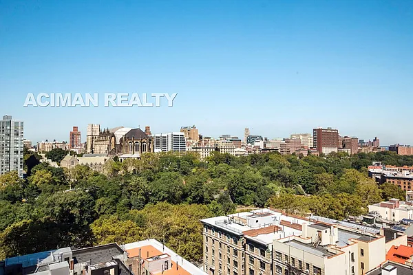 Sold by Aciman Realty LLC | media 4