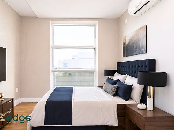 4th image of 259 Evergreen Ave #4A