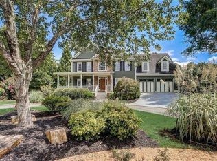 558 Old Canton Rd, Marietta, GA 30068