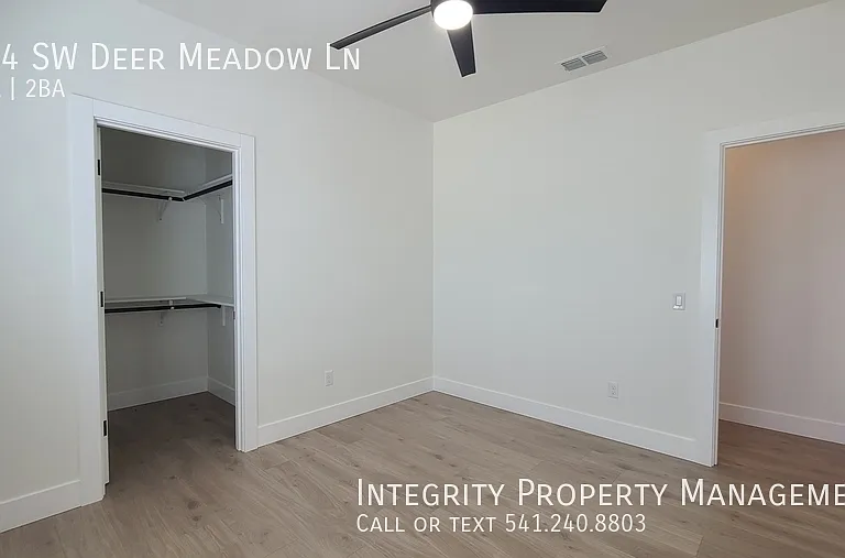 224 SW Deer Meadow Ln — Photo 15