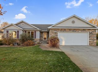 502 Fir St SW, Demotte, IN 46310