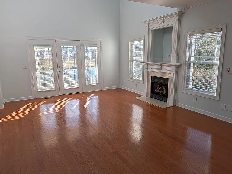 927 Kensington Park Rd — Photo 6