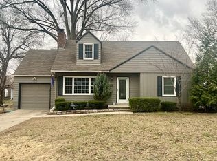 3102 W 73rd Ter, Prairie Village, KS 66208