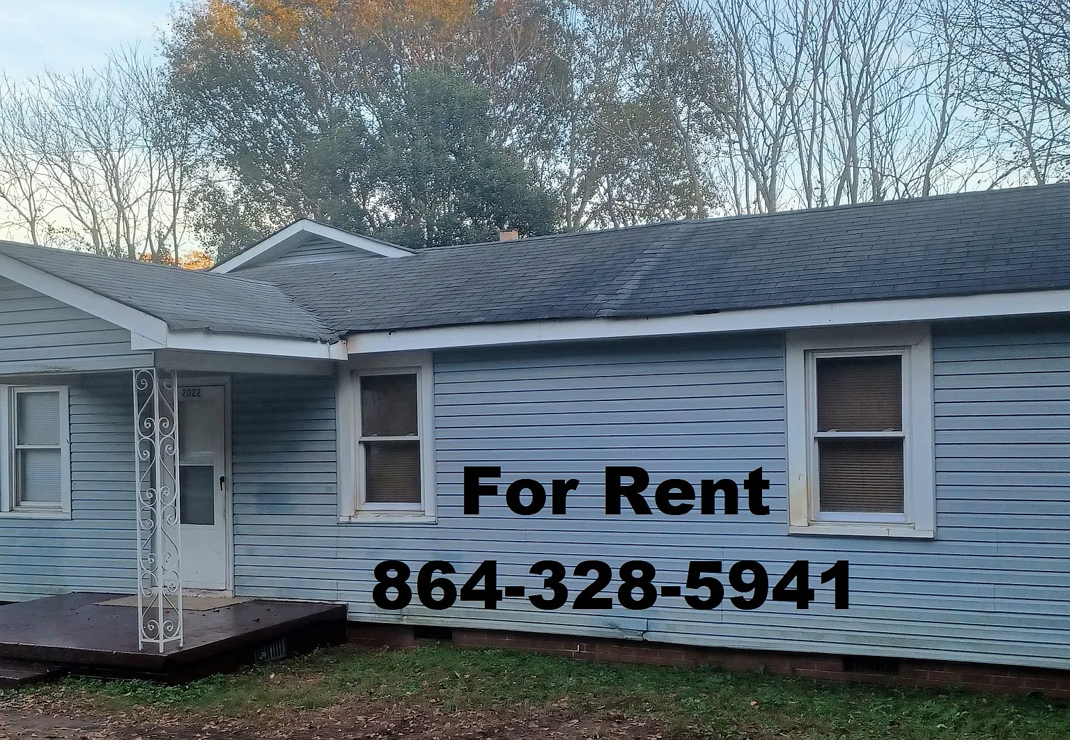 3 bed, 1279 sqft, $975 — Photo 1