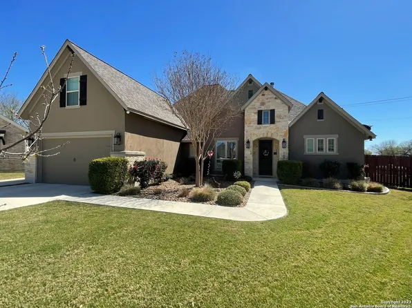 103 Strasbourg, Castroville, TX 78009