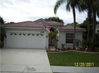 17676 SW 10th St, Pembroke Pines, FL 33029