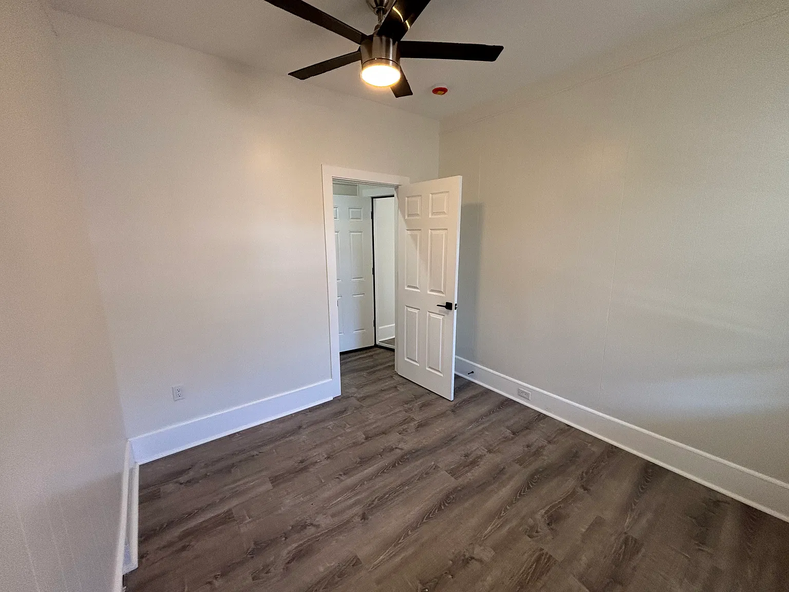 2 bed, $1,450 — Photo 3