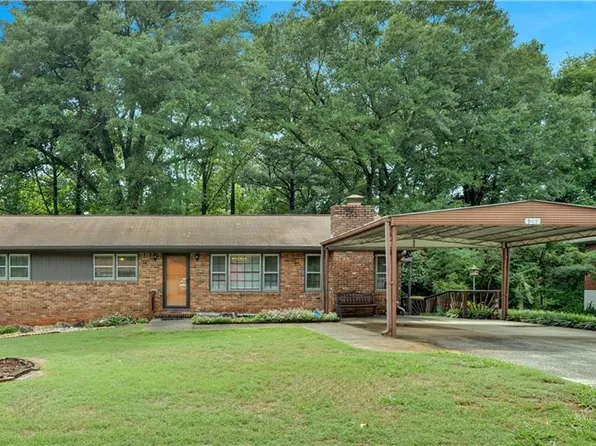 4368 Chelou Dr, Austell, GA 30106