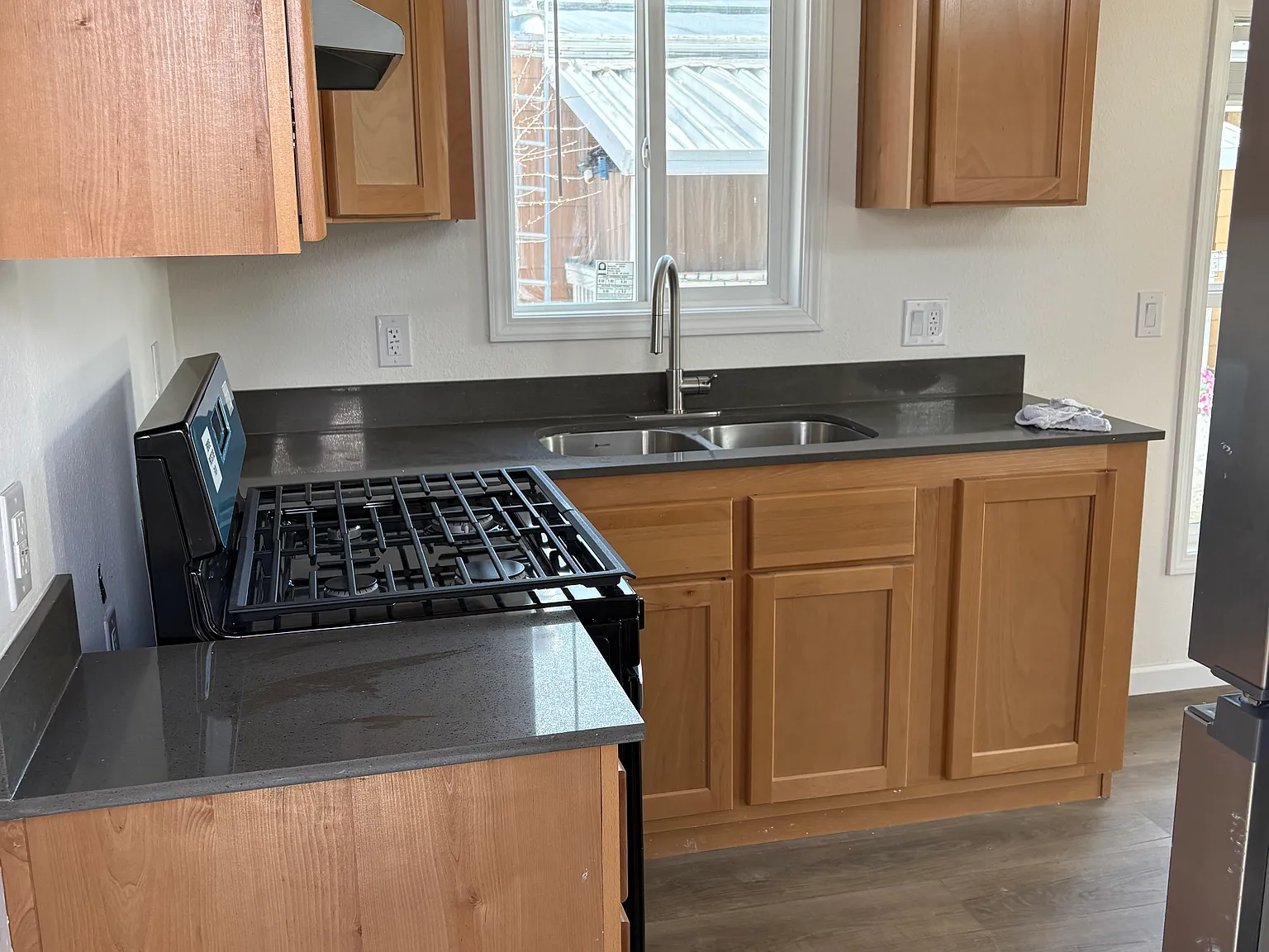 2 bed, 399 sqft, $1,550 — Photo 4