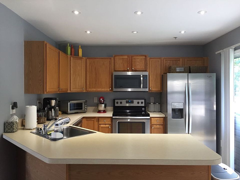 1st image of 714 Horse Chestnut Ct