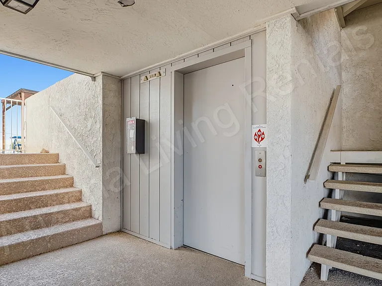 1720 Bahama Ave #B-6 — Photo 14
