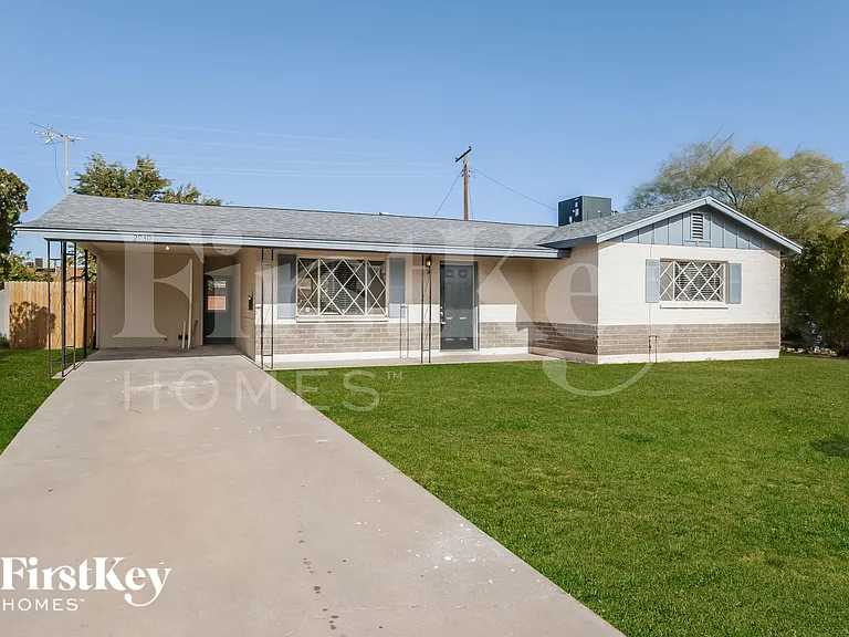 2030 E Aspen Ave — Photo 3