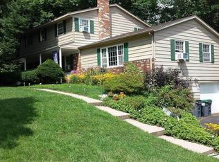 19 Pepper Holw, Clifton Park, NY 12065