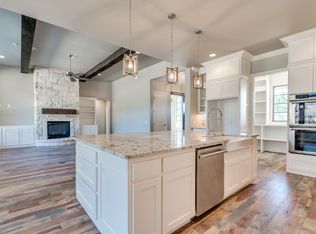 6925 Gentry Cir, Edmond, OK 73034