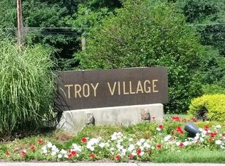 24 Troy Dr APT B, Springfield, NJ 07081