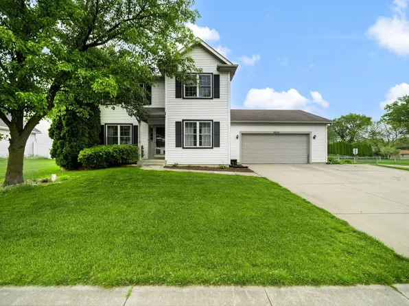 11555 Harbridge Dr, Granger, IN 46530