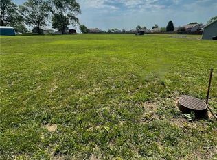 201 Valley St, Lathrop, MO 64465