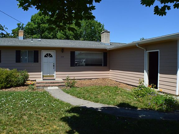 2nd image of 1107 Alder Dr