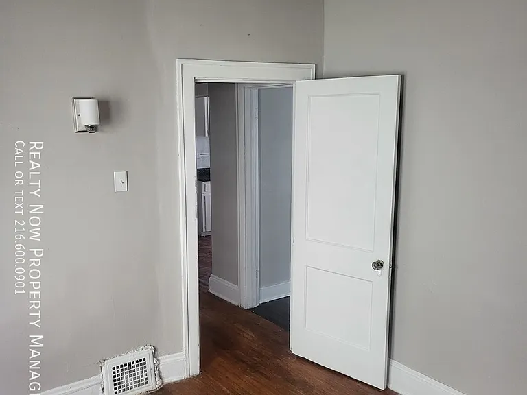 1637 Eddington Rd #1 — Photo 6