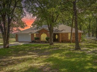 7376 Comer Ln, Weatherford, TX 76085
